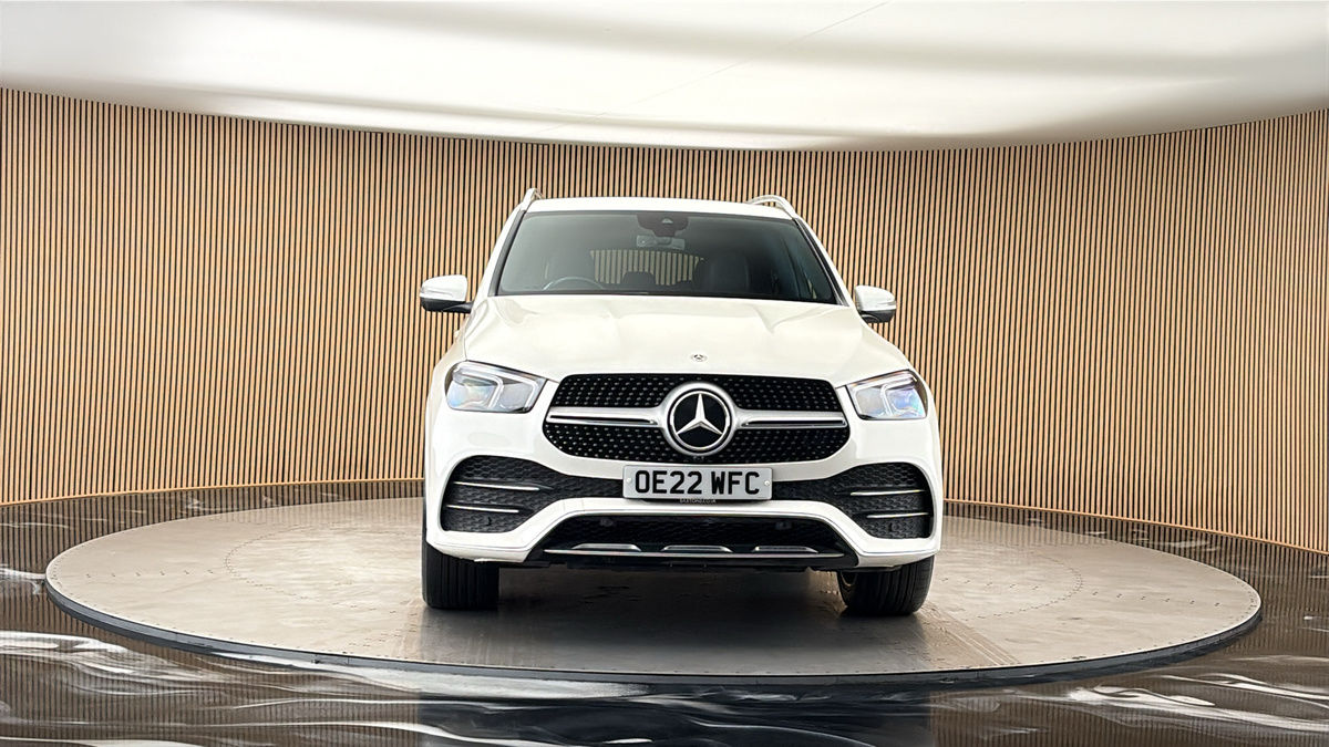 More views of Mercedes-Benz GLE