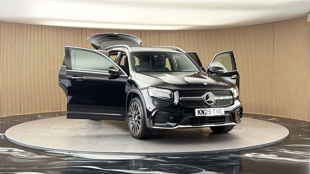 More views of Mercedes-Benz GLB