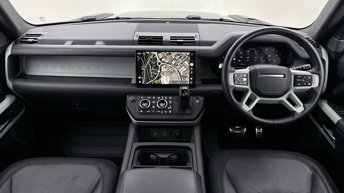 Land Rover Defender 110 Urban Image 12