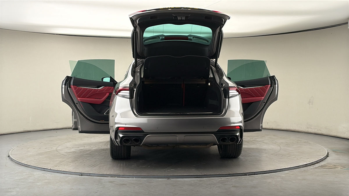 More views of Maserati Levante