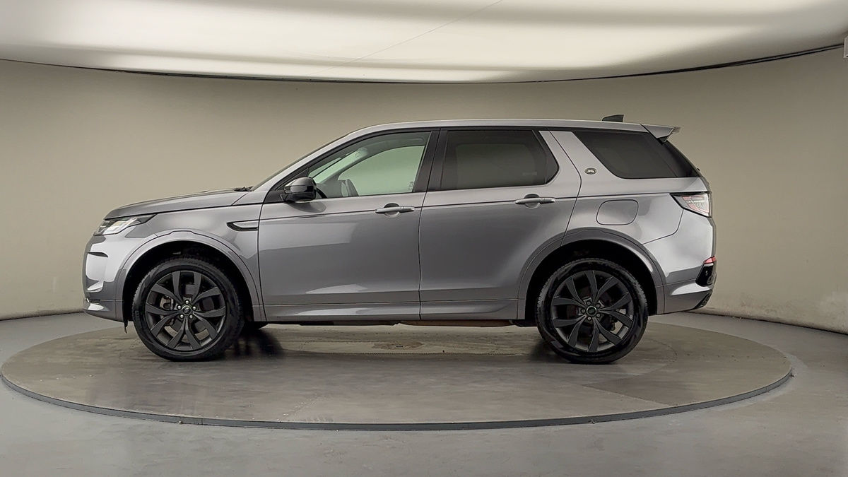 Land Rover Discovery Sport Image 15