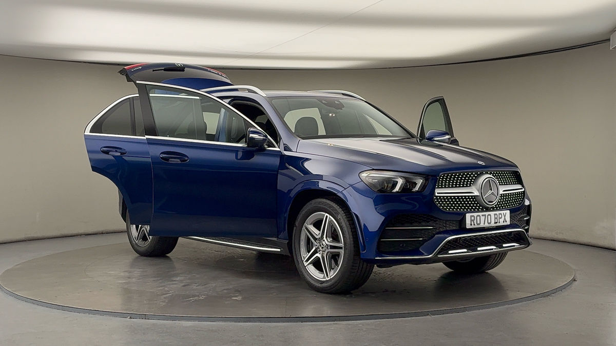 More views of Mercedes-Benz GLE