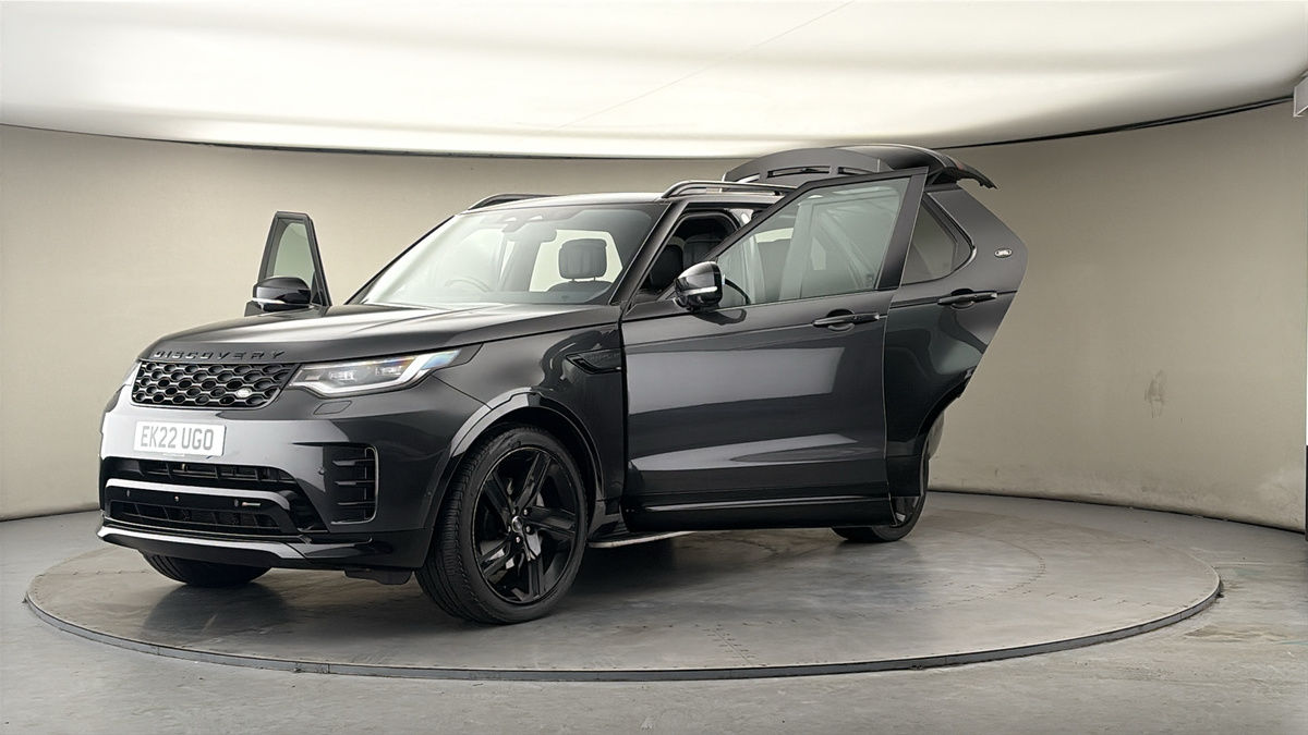 More views of Land Rover Discovery