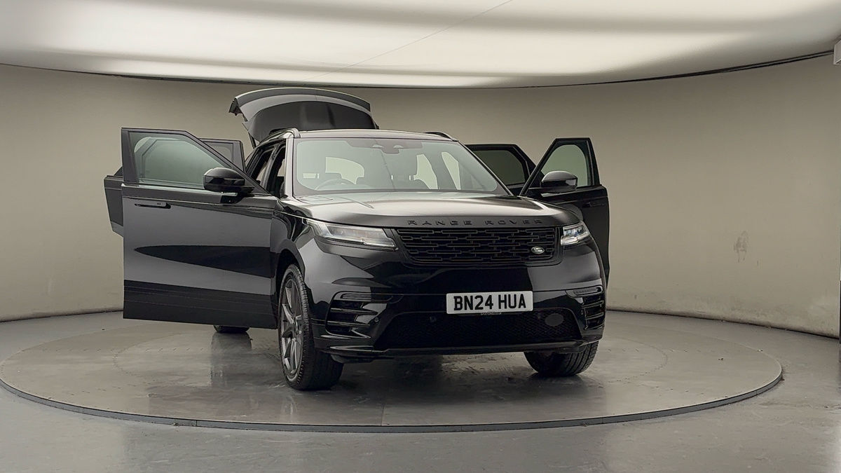 More views of Land Rover Range Rover Velar