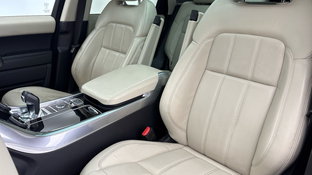 Land Rover Range Rover Sport Image 7