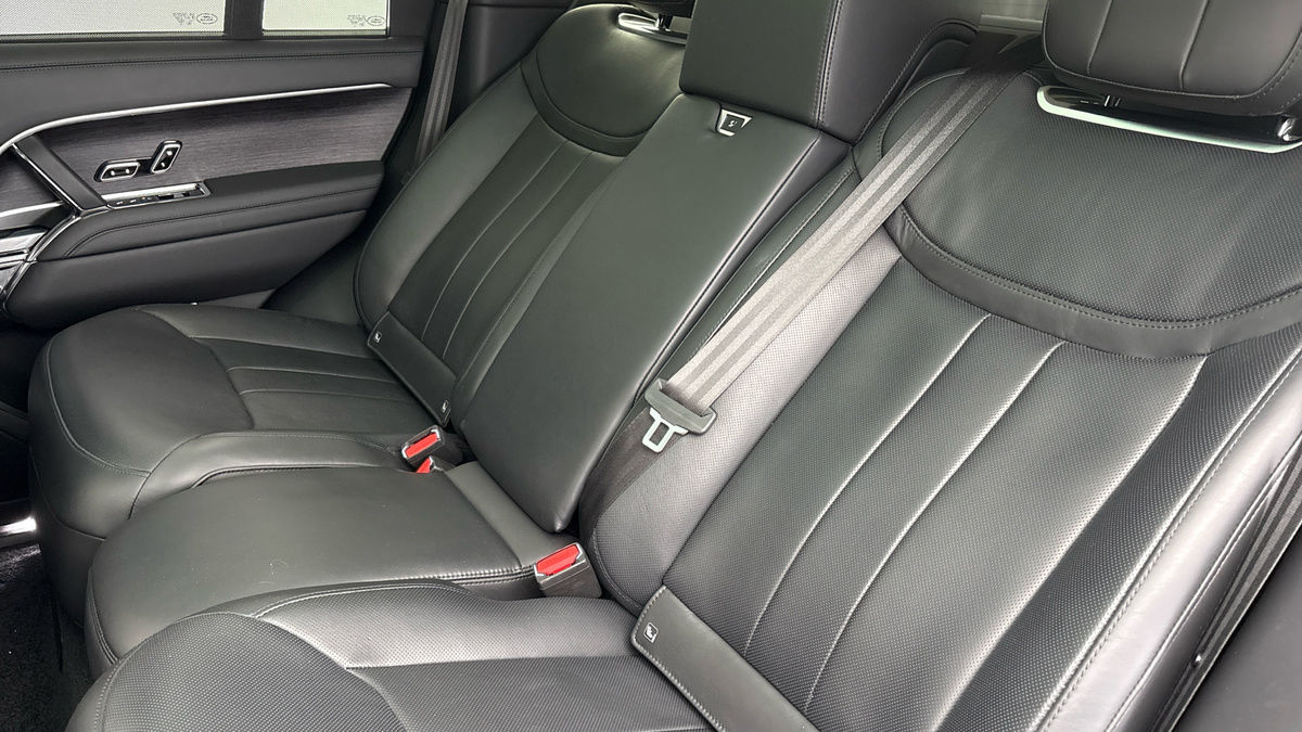 Land Rover Range Rover Image 8