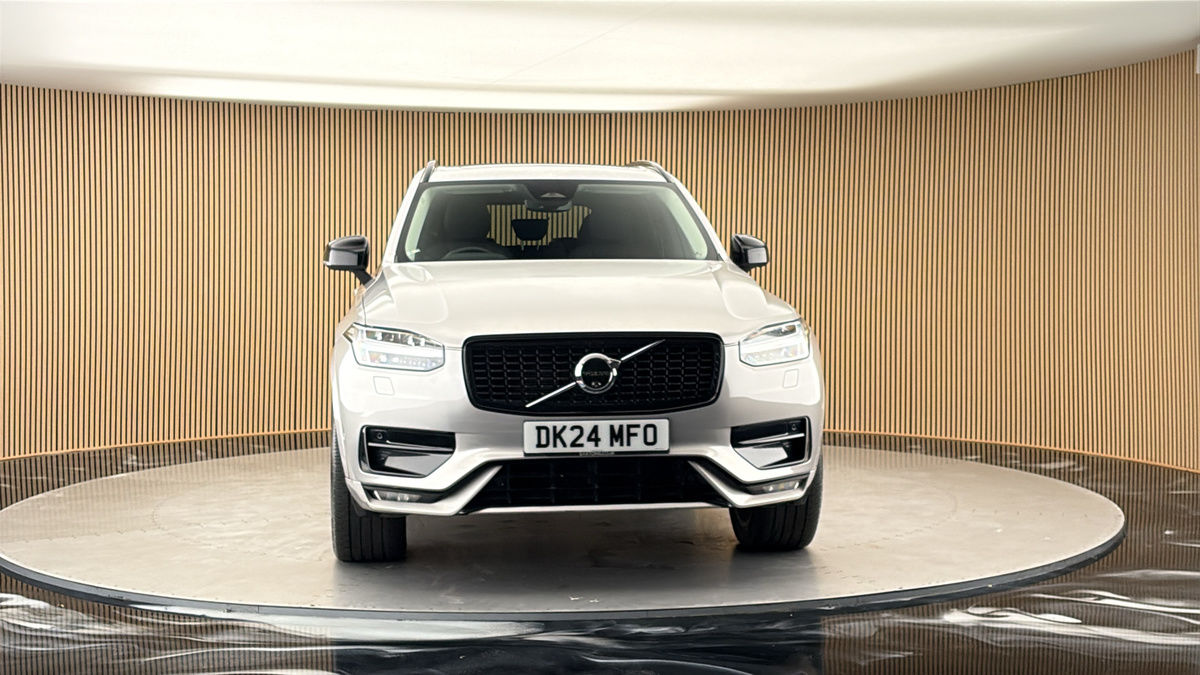 More views of Volvo XC90