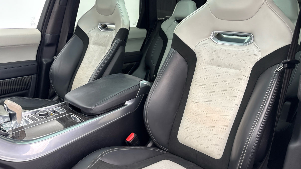 Land Rover Range Rover Sport Image 7