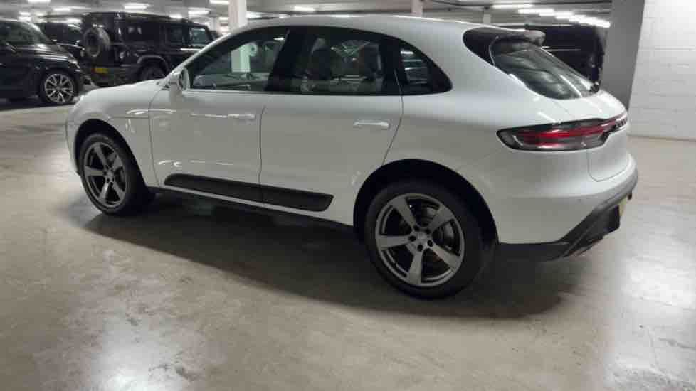 More views of Porsche Macan