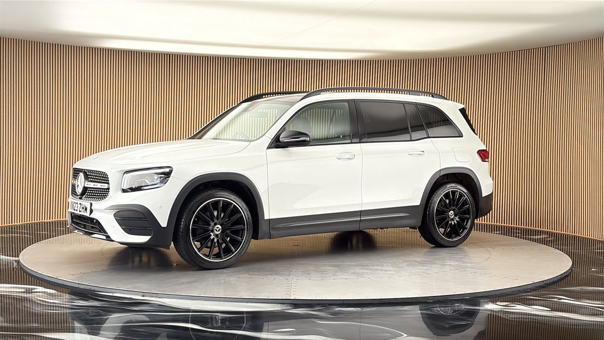 More views of Mercedes-Benz GLB