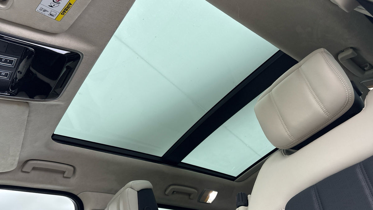 Land Rover Range Rover Sport Image 6