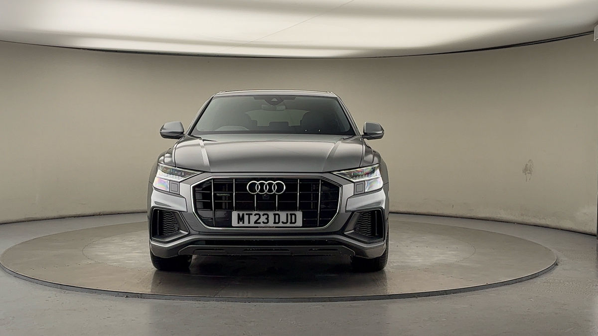 Audi Q8 Image 3