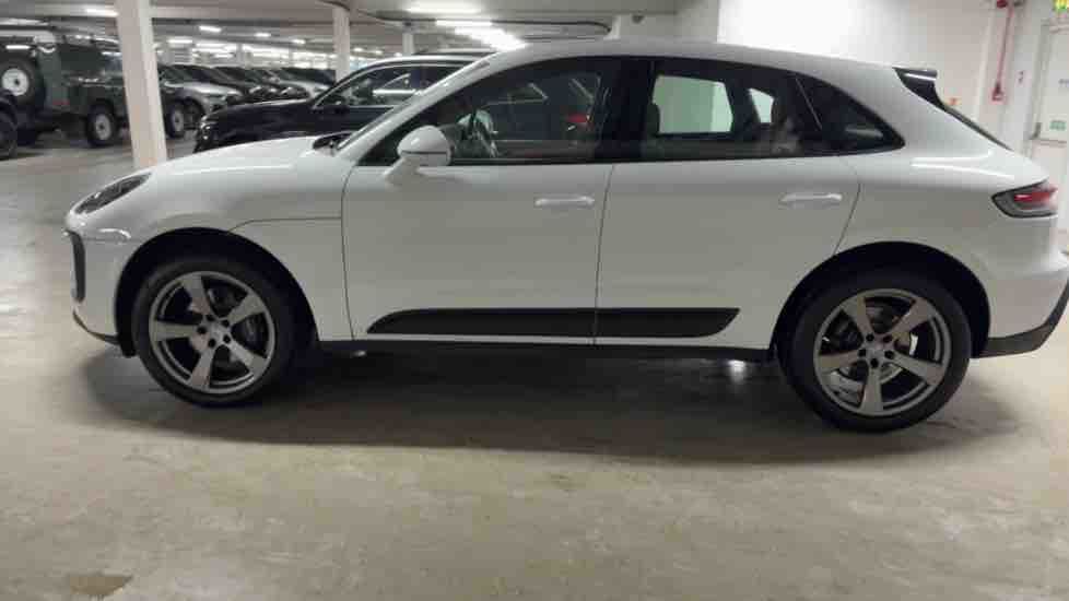 More views of Porsche Macan