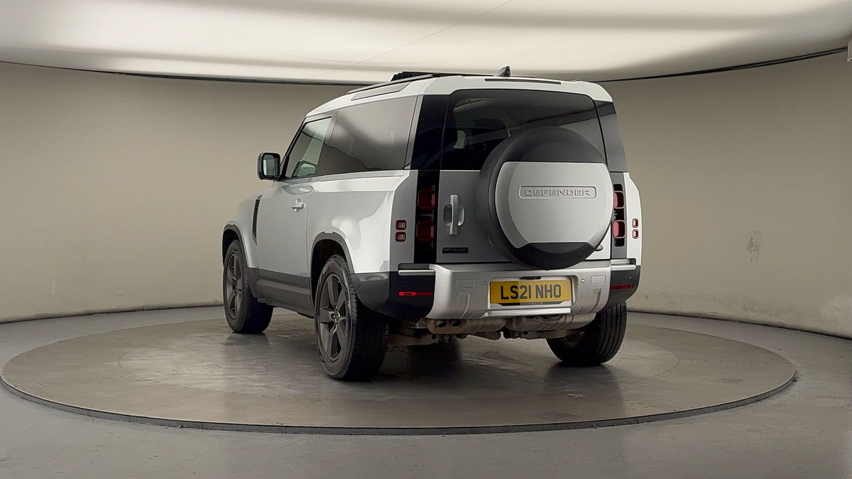 More views of Land Rover Defender 90