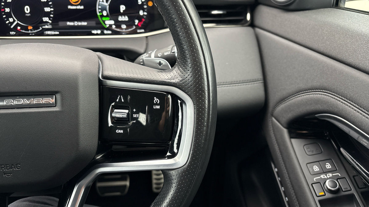 Land Rover Range Rover Evoque Image 14