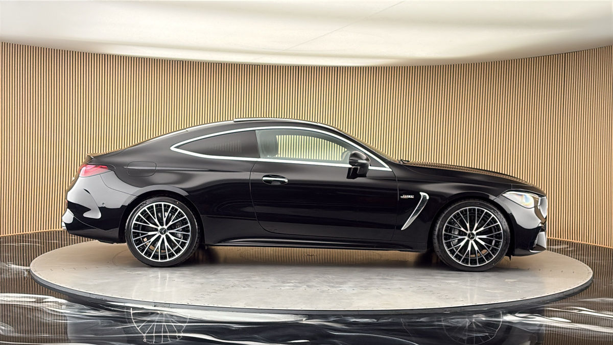 Mercedes-Benz CLE Image 16