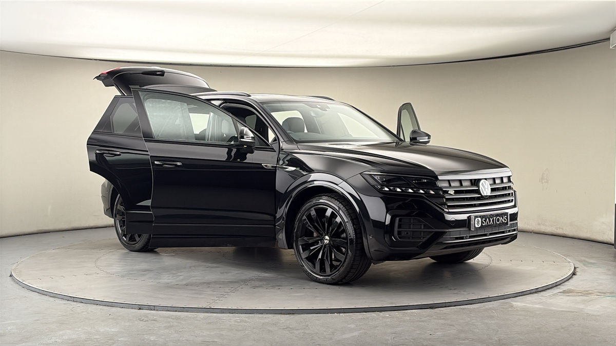 More views of Volkswagen Touareg