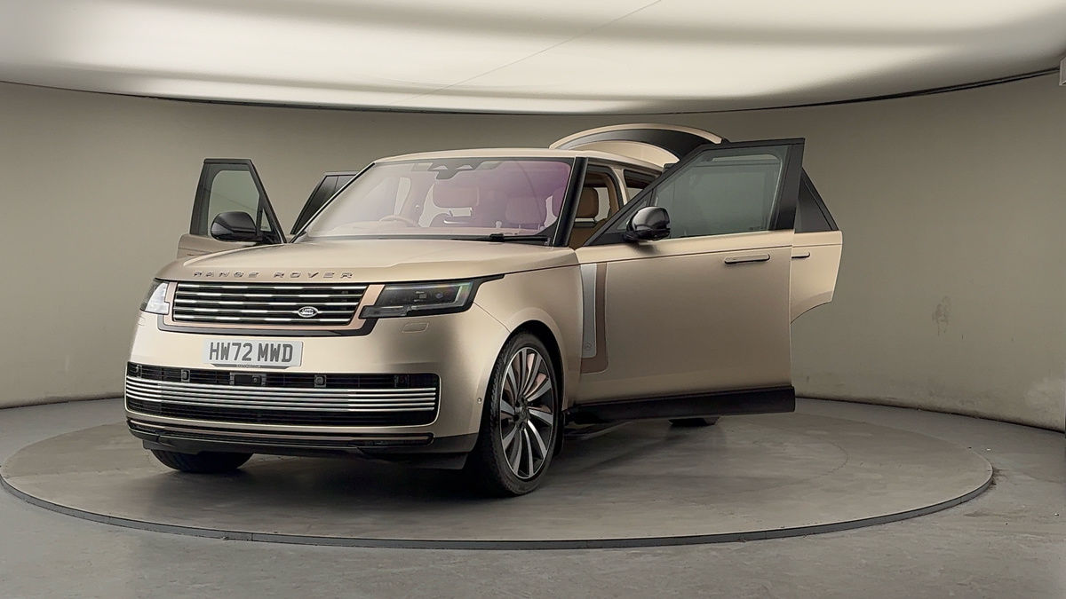 More views of Land Rover Range Rover