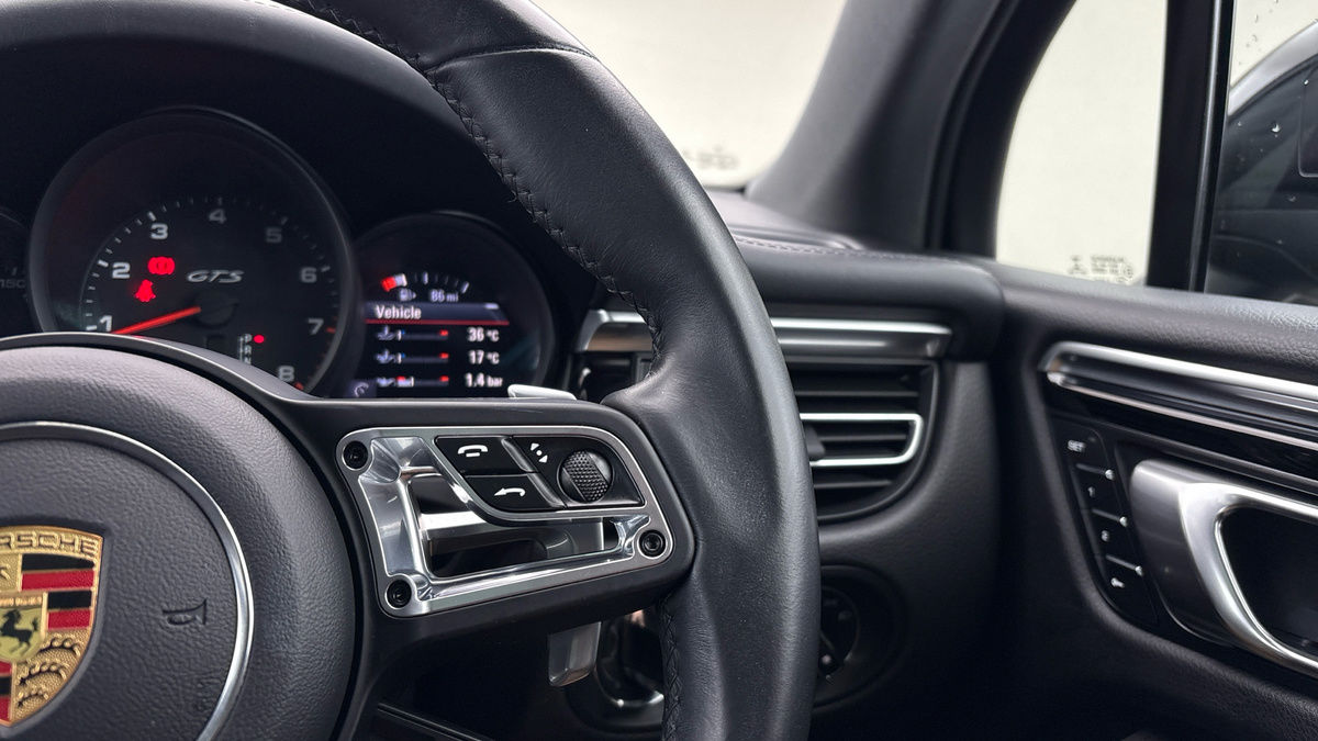 Porsche Macan Image 14