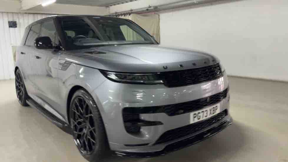 More views of Land Rover Range Rover Sport