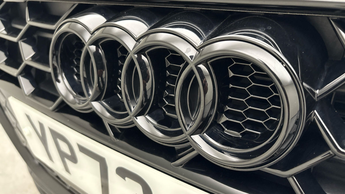 Audi A4 Avant Image 24