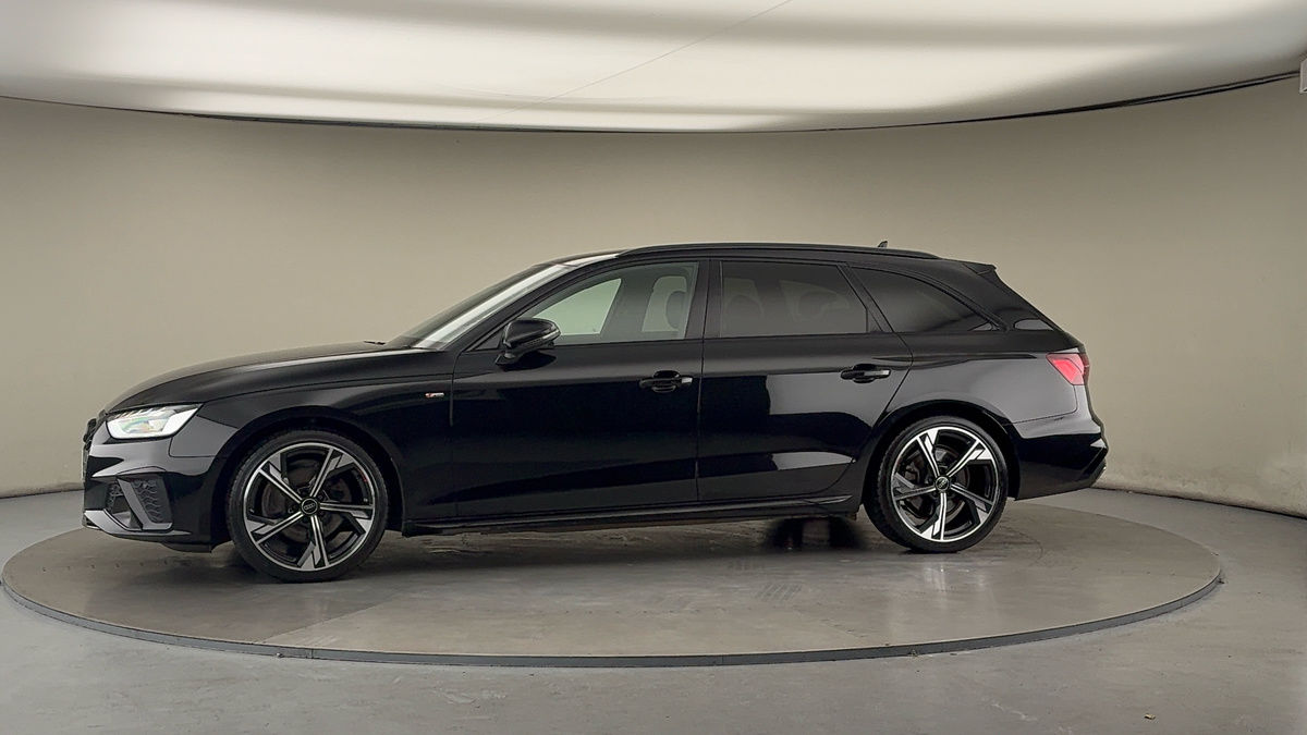 More views of Audi A4 Avant
