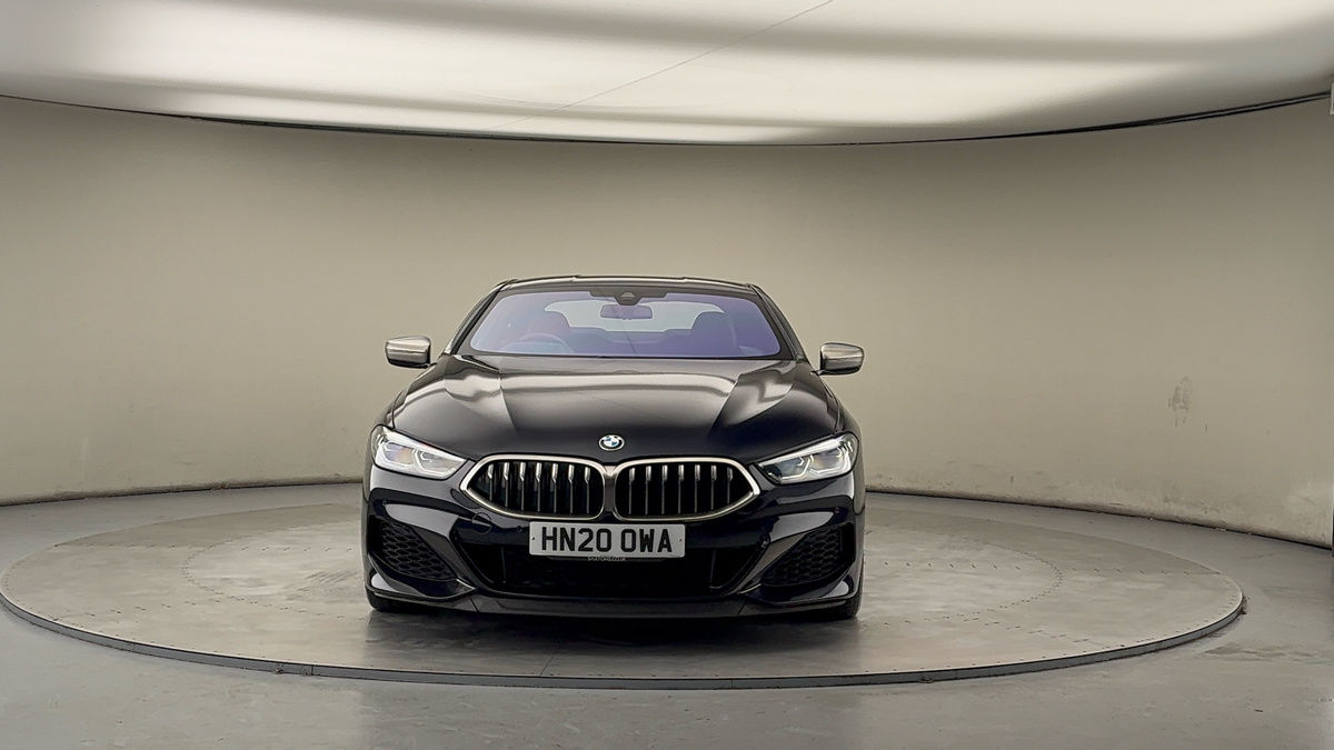 BMW 8 Series Image 3