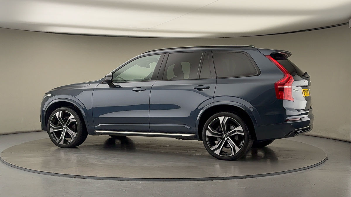 More views of Volvo XC90