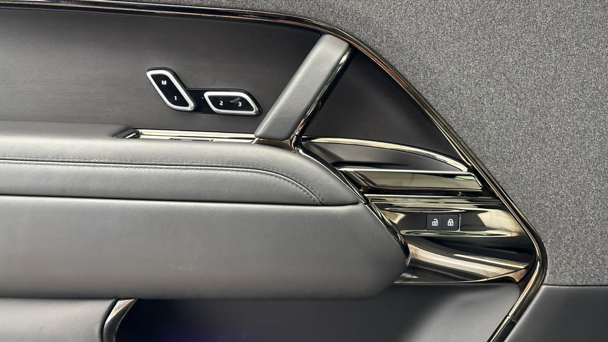 Land Rover Range Rover Sport Urban Image 19