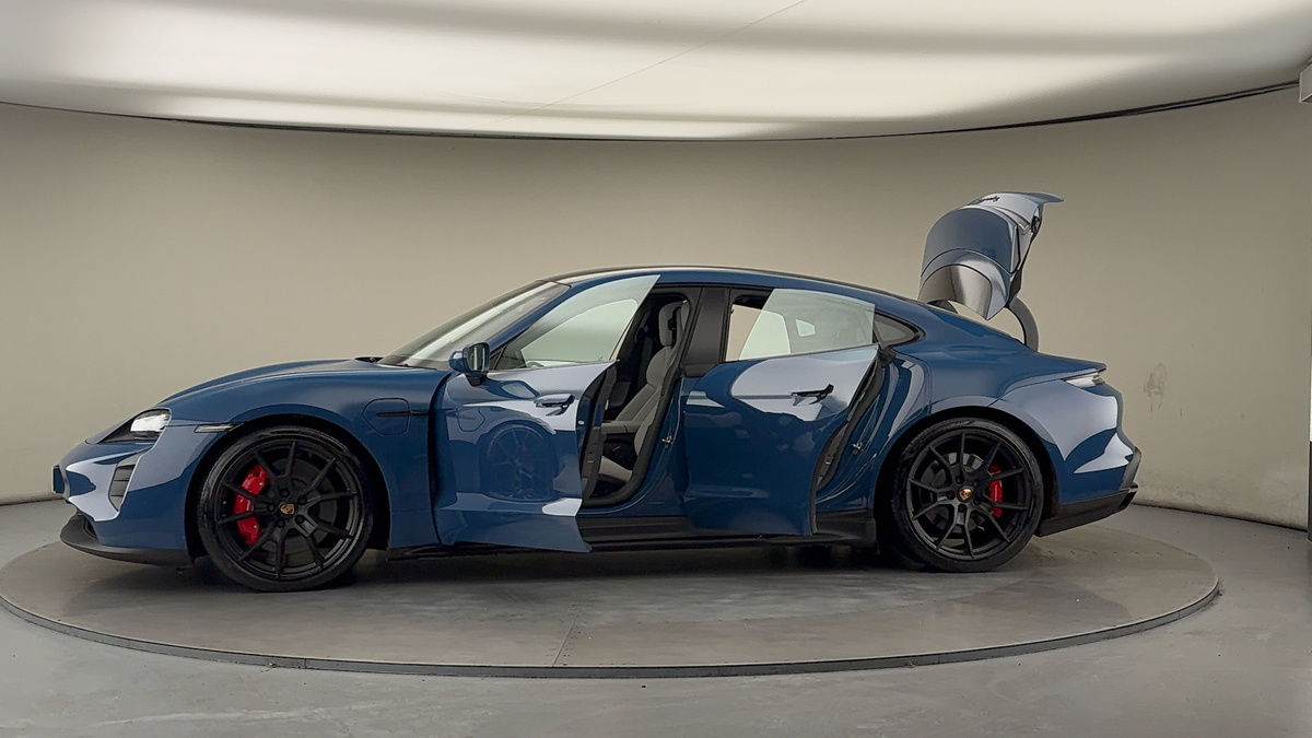 More views of Porsche Taycan