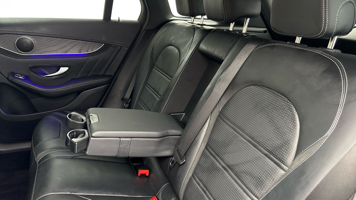 Mercedes-Benz GLC Image 9