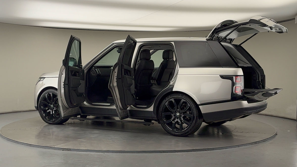 More views of Land Rover Range Rover