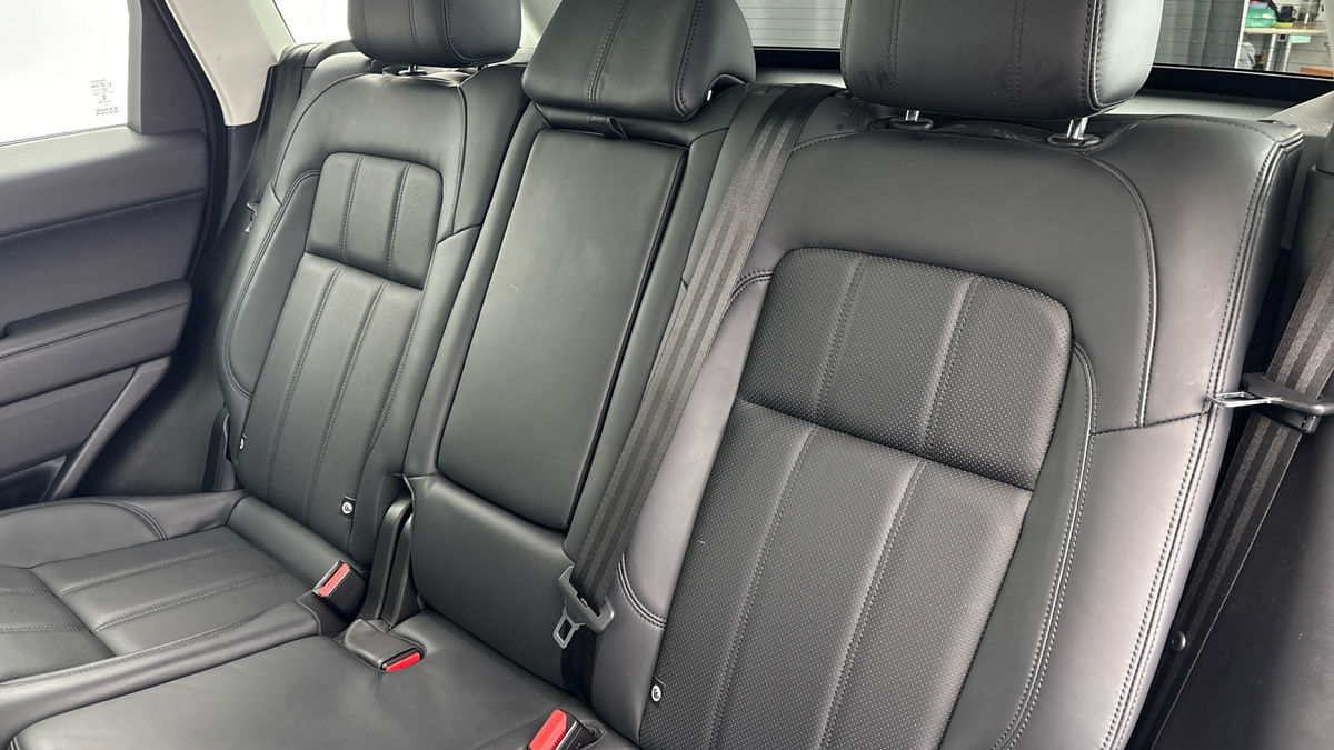 Land Rover Range Rover Sport Image 8