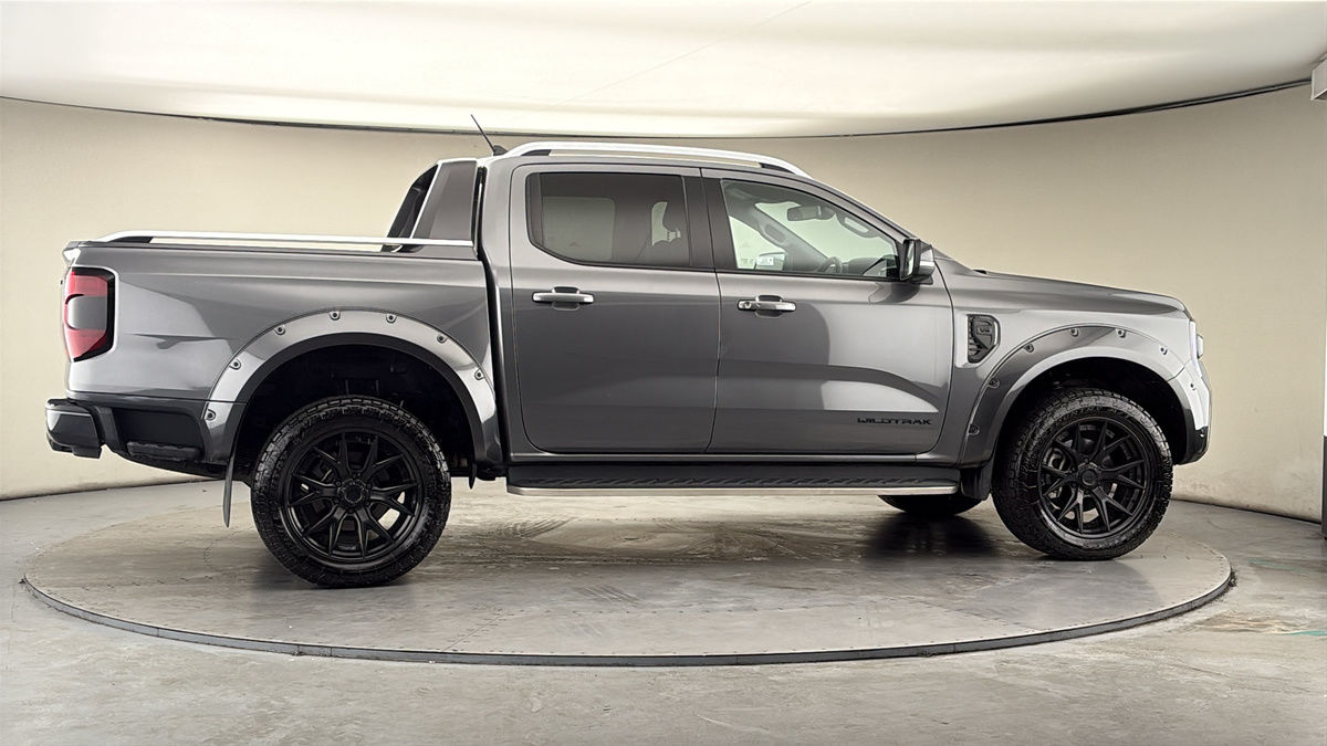 More views of Ford Ranger