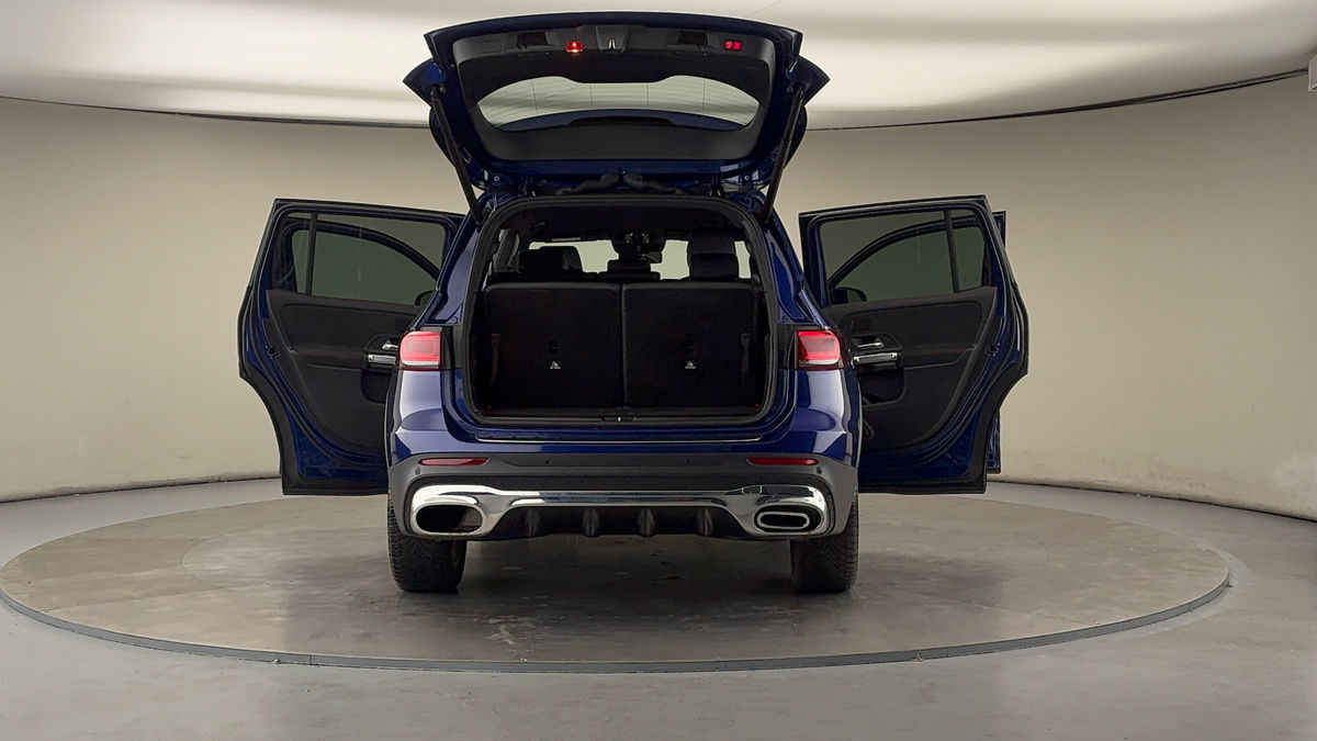 More views of Mercedes-Benz GLB