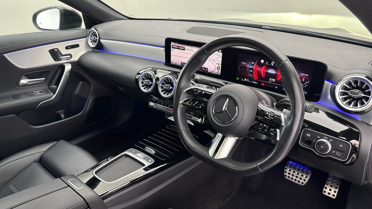 Mercedes-Benz CLA Image 5