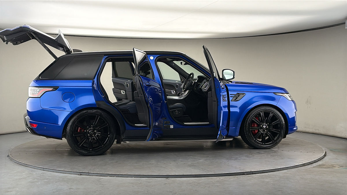 More views of Land Rover Range Rover Sport