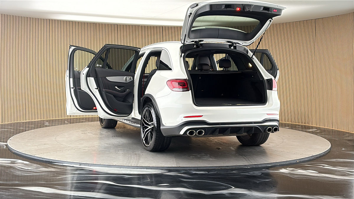 More views of Mercedes-Benz GLC