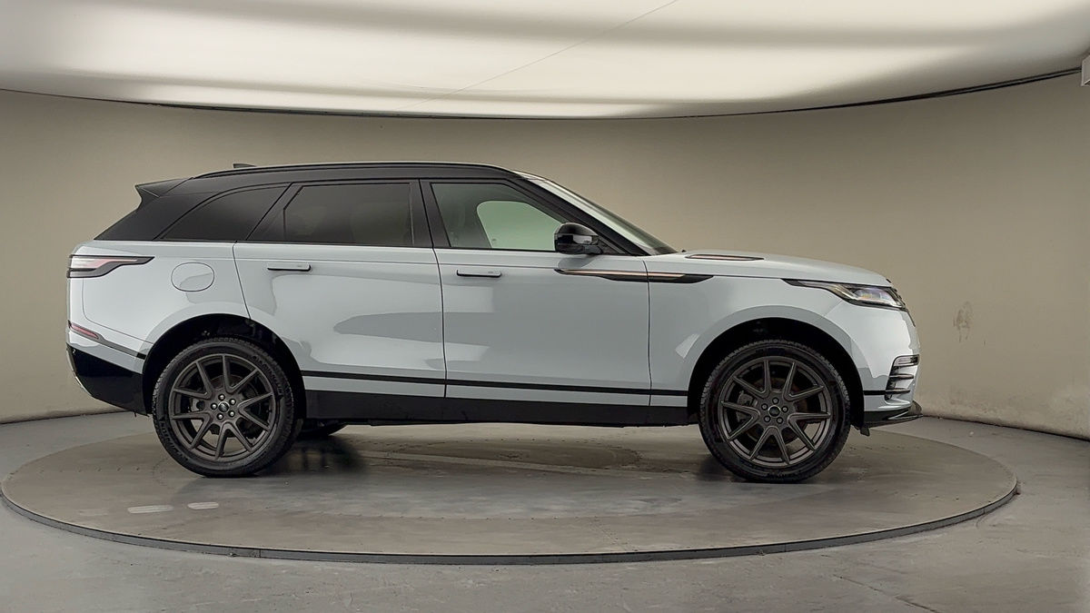 More views of Land Rover Range Rover Velar