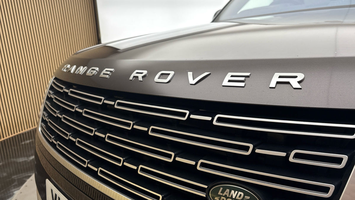Land Rover Range Rover Image 24