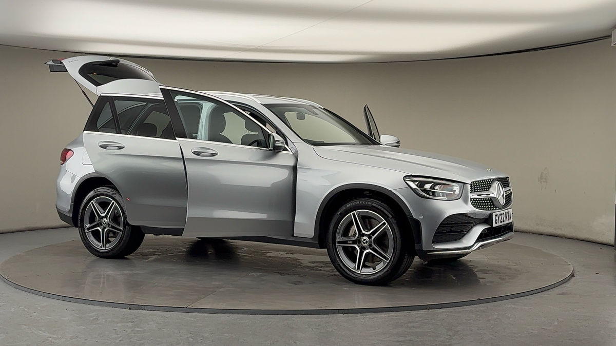 More views of Mercedes-Benz GLC