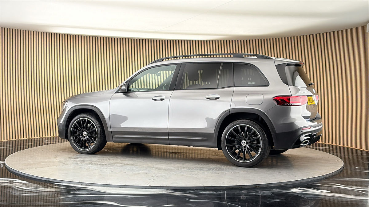 More views of Mercedes-Benz GLB