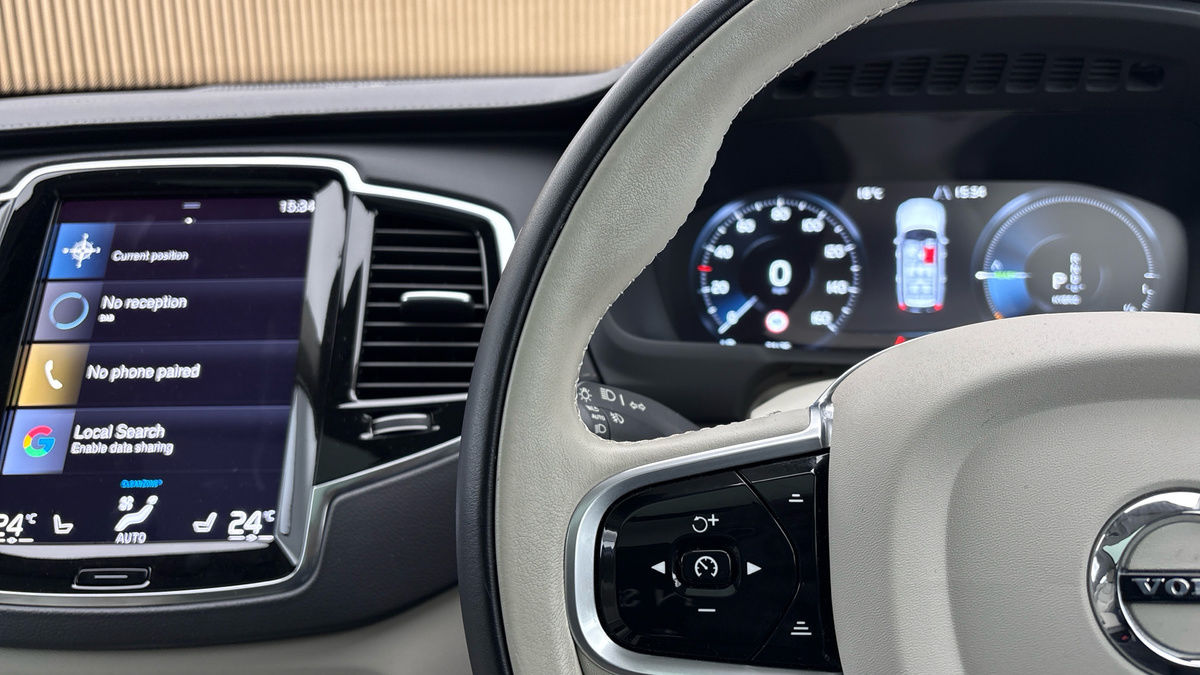 Volvo XC90 Image 13
