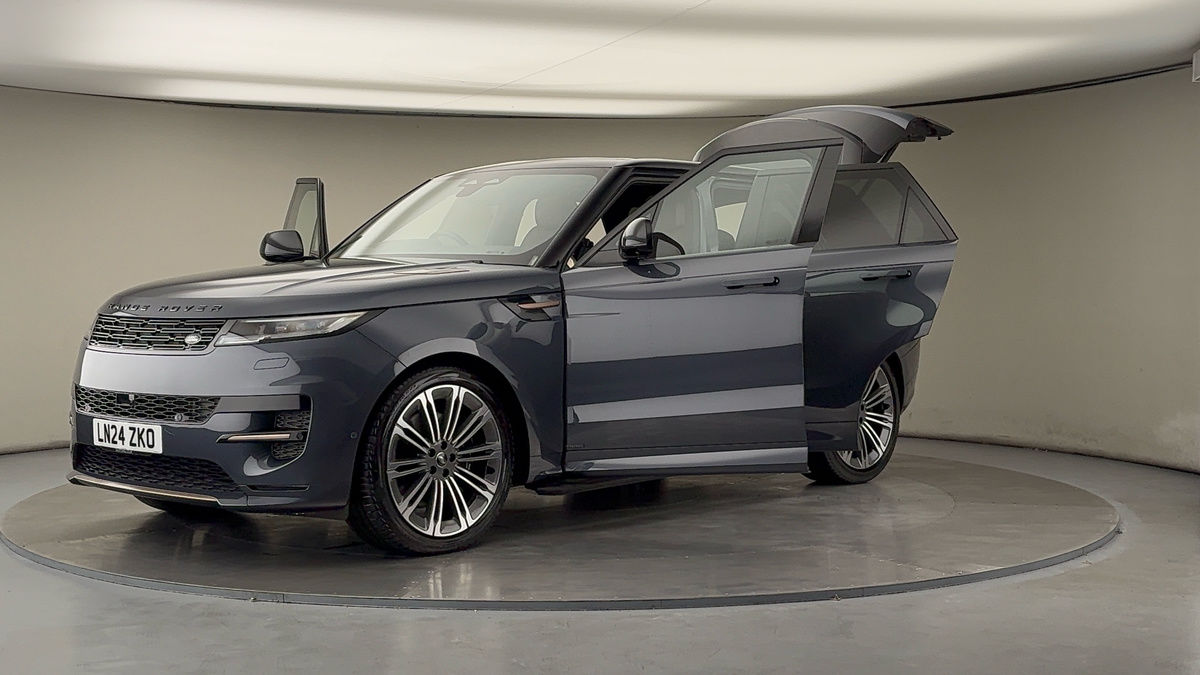 More views of Land Rover Range Rover Sport