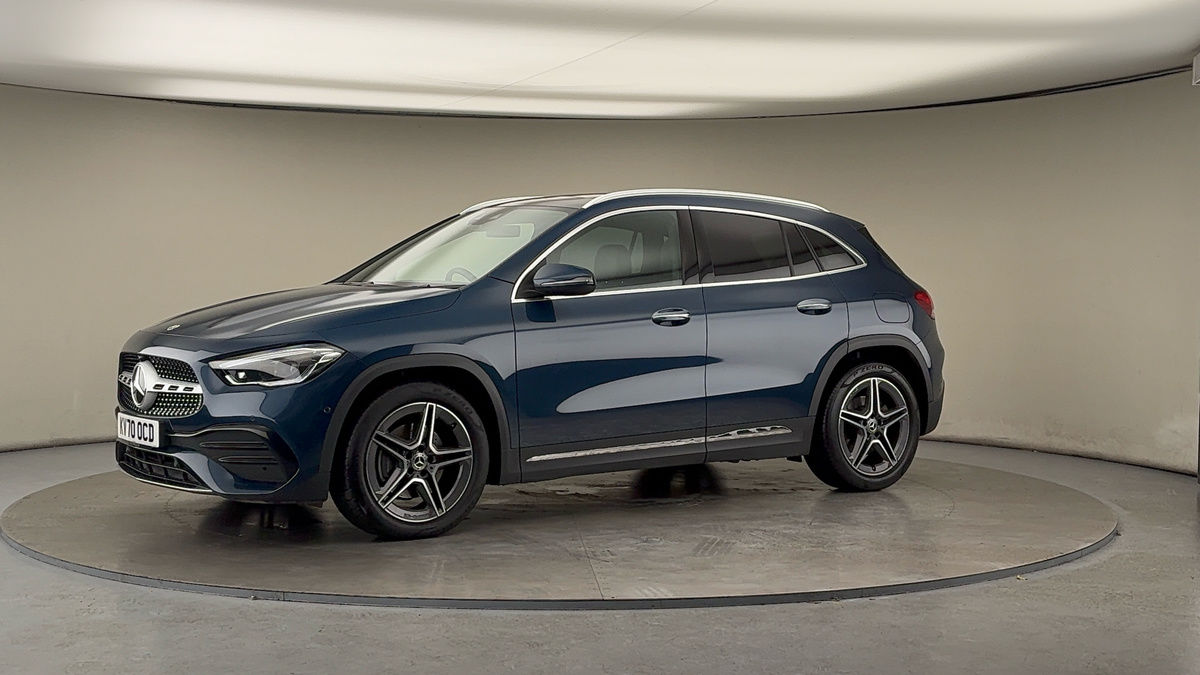 More views of Mercedes-Benz GLA