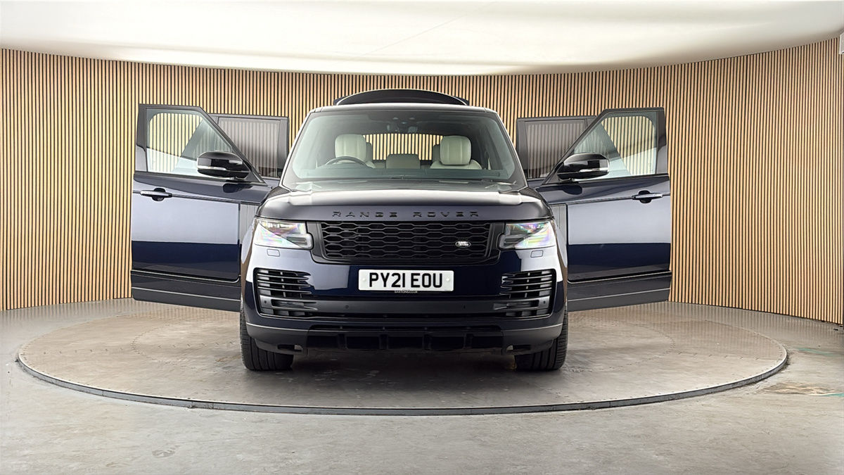 More views of Land Rover Range Rover