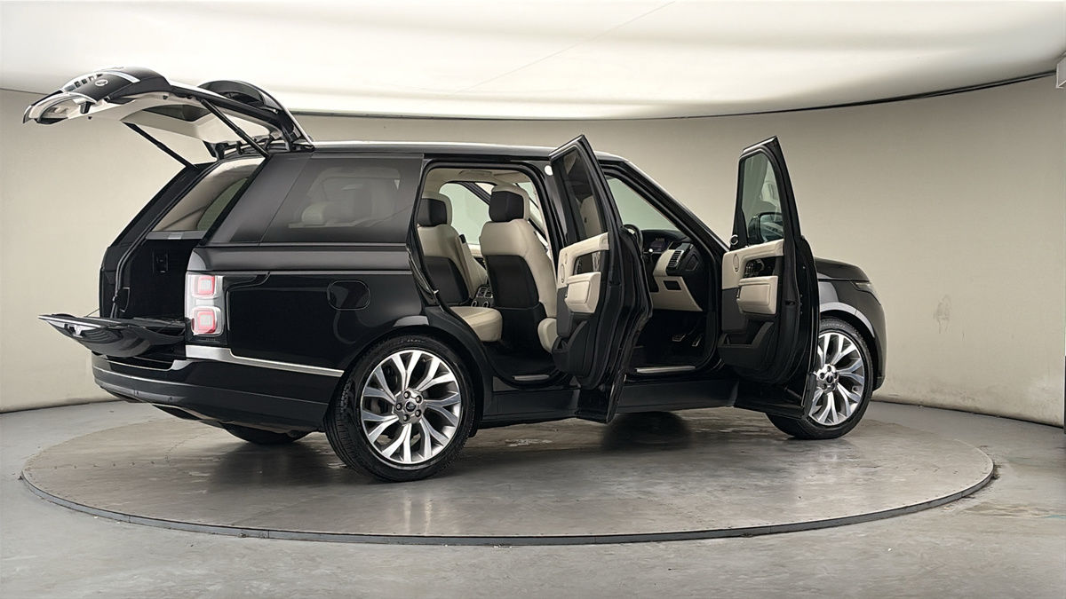 More views of Land Rover Range Rover