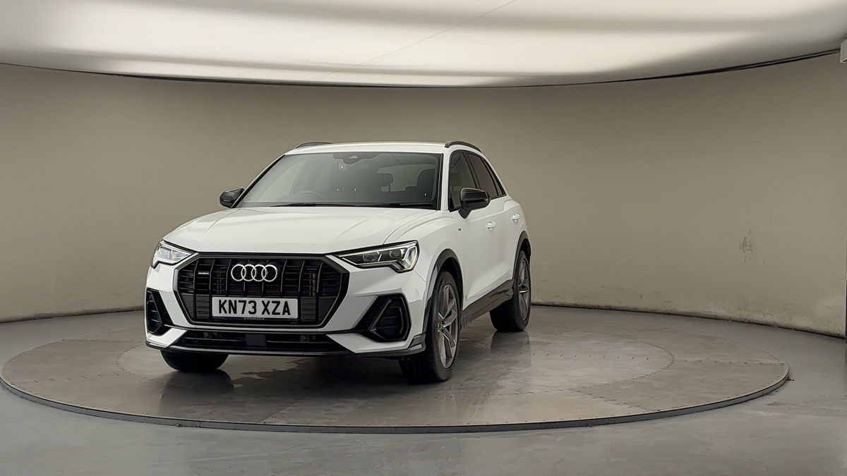 More views of Audi Q3