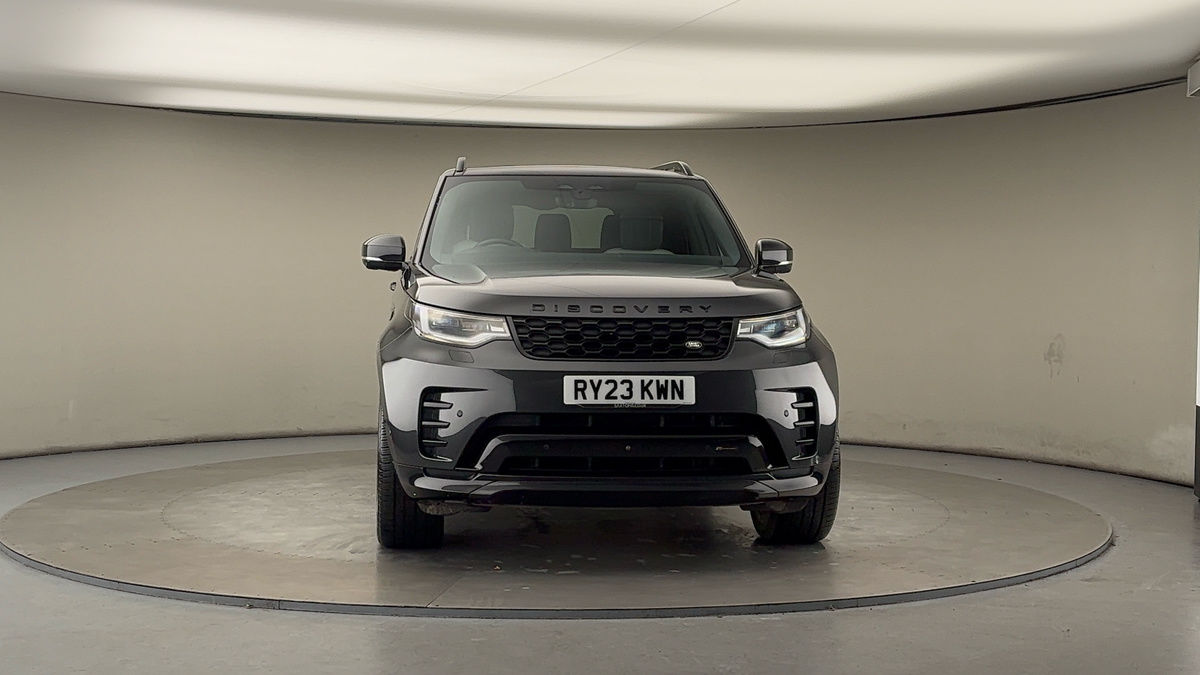 More views of Land Rover Discovery