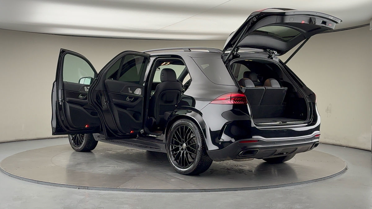 More views of Mercedes-Benz GLE